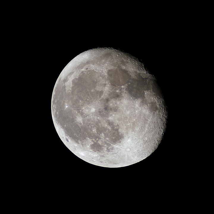 Seal Your Fate: The Magic of New Moon Intentions and How to Make Them Work for You
