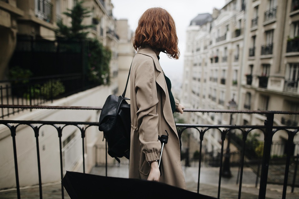 Say Goodbye to Mindless Habits: How to Live a More Intentional, Authentic Life