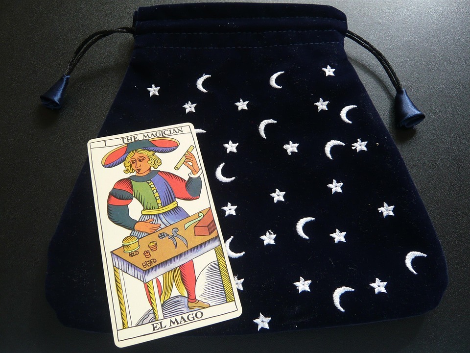 Spread Your Wings: Exploring Different Tarot Spreads and Techniques for Insightful Readings