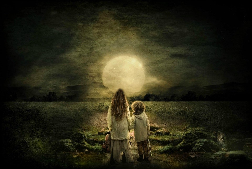 The Mystical Connection Between Moon Phases and Magic: A Deep Dive into Lunar Spellcraft