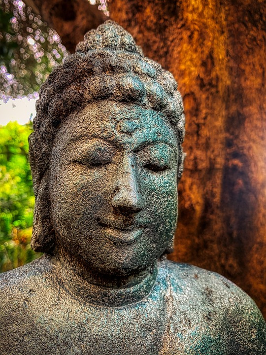 The 7 Chakras: A Journey to Spiritual Enlightenment and Holistic Wellness