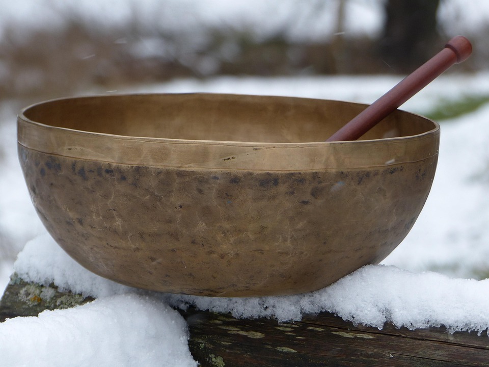 The Ancient Art of Sound Healing: Uncovering the Secrets of Singing Bowls