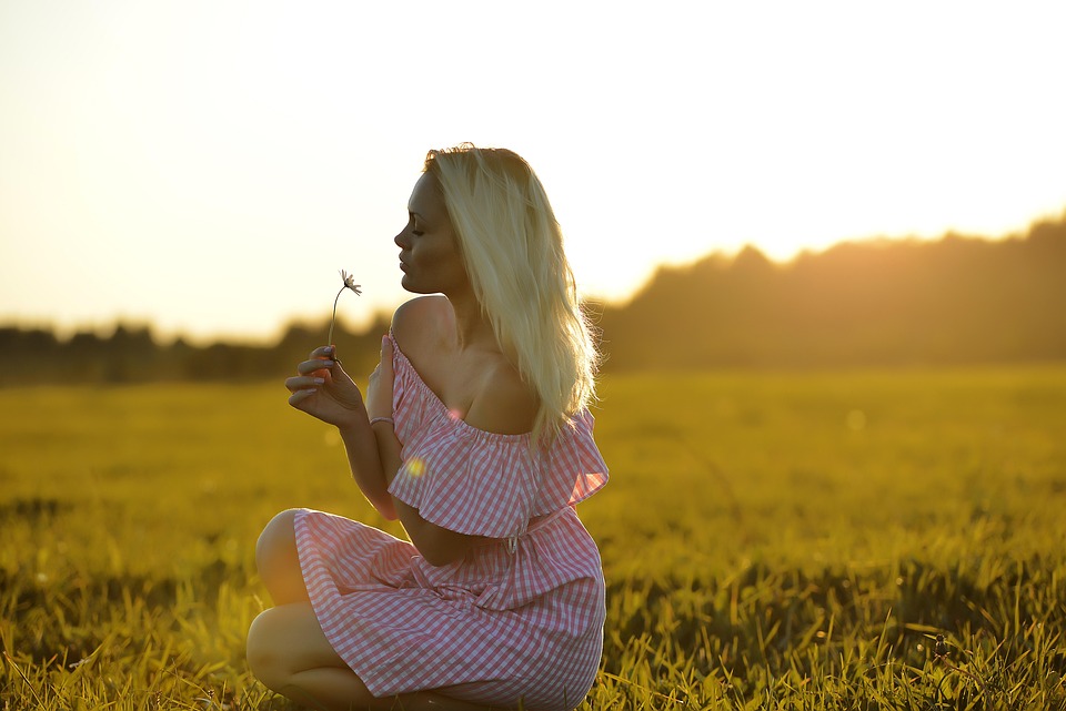 Moon Magic: How to Harness the Power of the Lunar Cycle